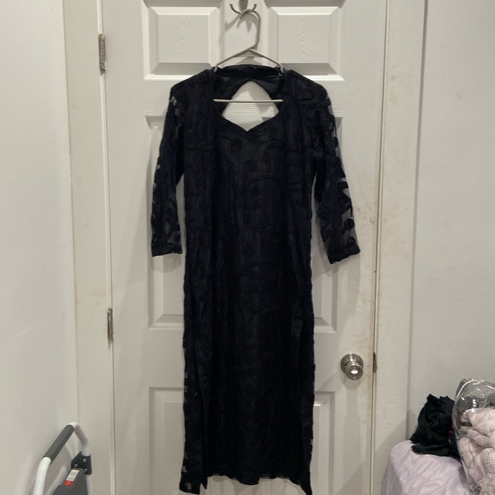Handmade Silk Kurta with a drop shape on the back